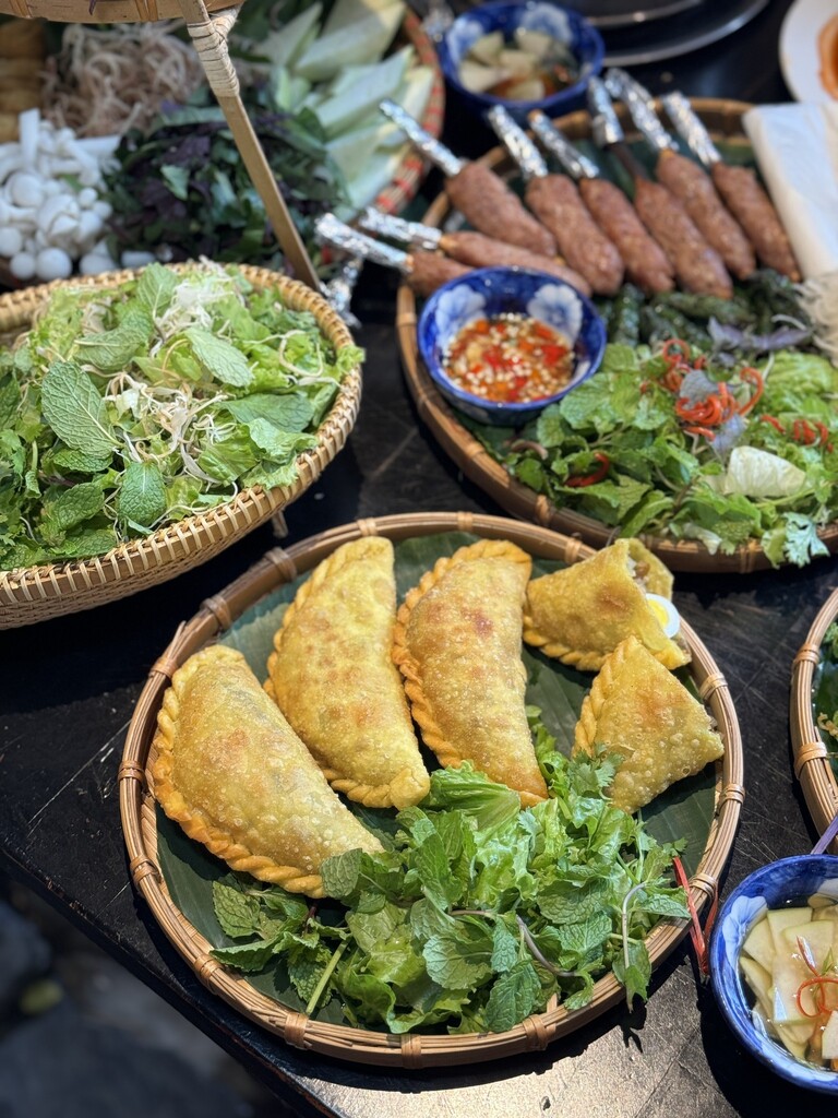 Món ăn được bày trí bắt mắt