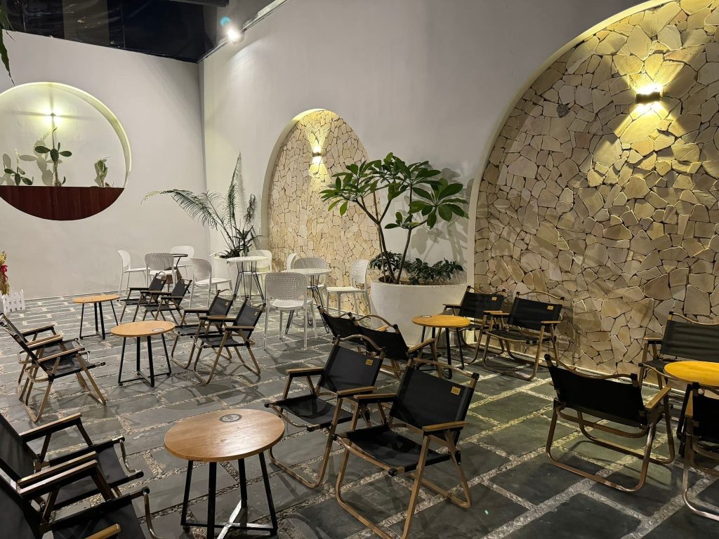 Mây sở hữu không gian nhẹ nhàng, ấm cúng