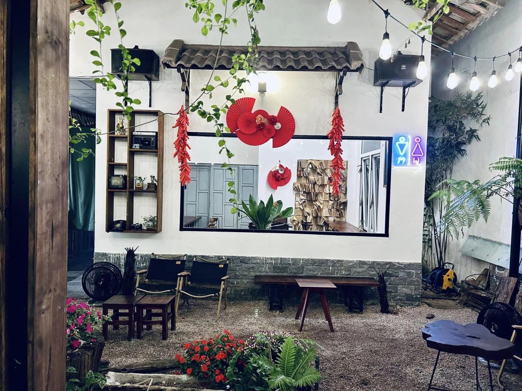 Acacia Café by Cây Si đang đợi bạn