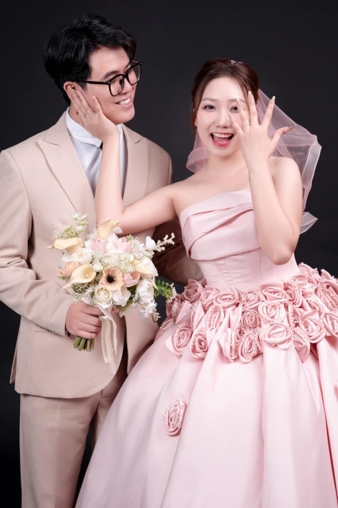 Panda Wedding Đà Nẵng – Khởi Nguồn Cảm Hứng Cho Ngày Cưới 10 Khách hàng là trung tâm của mọi dịch vụ